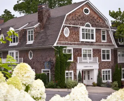 The exterior of Harbour House hotel in Niagara-on-the-Lake.