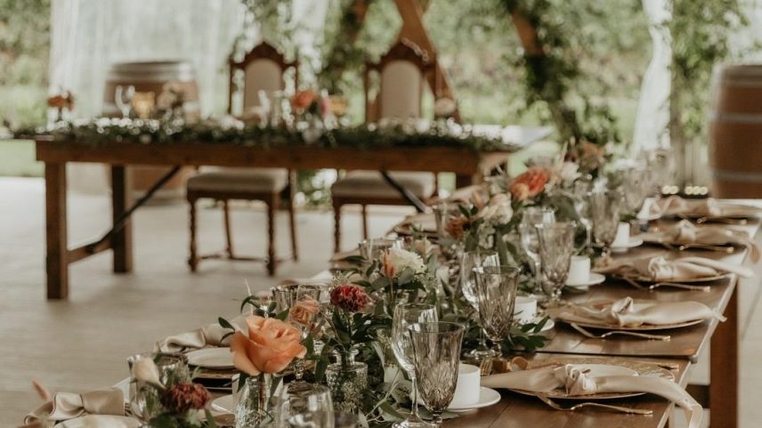 Tented weddings at Bella Terra Vineyards in Niagara-on-the-Lake