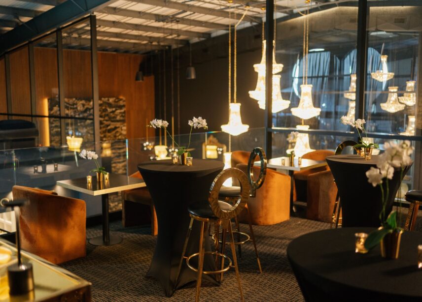 The Luxe Lounge Luxury at Amo Estate Winery in Niagara-on-the-Lake wine country.